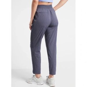 Athleta Brooklyn Textured Ankle Pant Leopard Medieval Blue Pull On Trouser Sz 14
